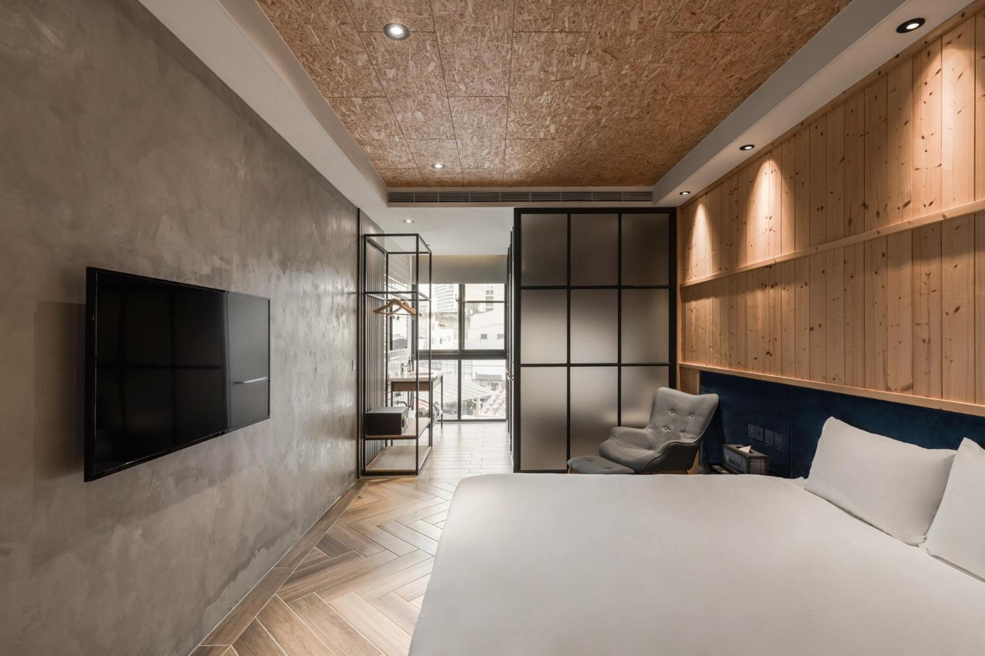 Hotel Leisure 台南行旅-巷弄潮旅 Экстерьер фото