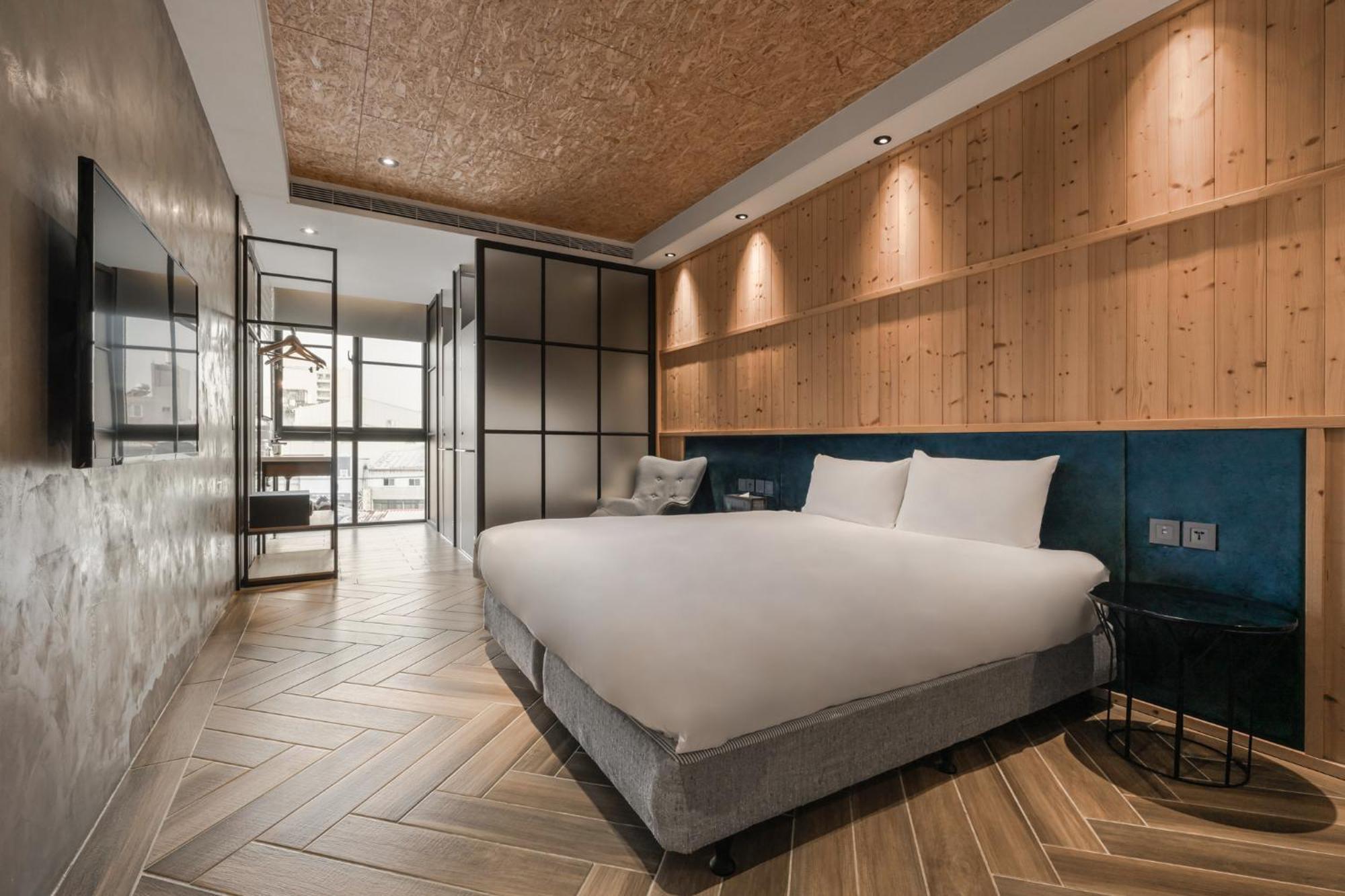 Hotel Leisure 台南行旅-巷弄潮旅 Экстерьер фото